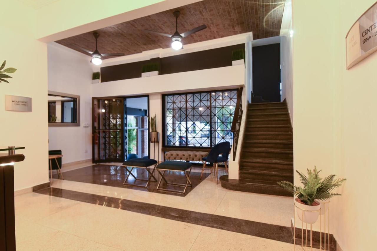 Ph 19 Guesthouse Hotel In Gazcue サントドミンゴ エクステリア 写真