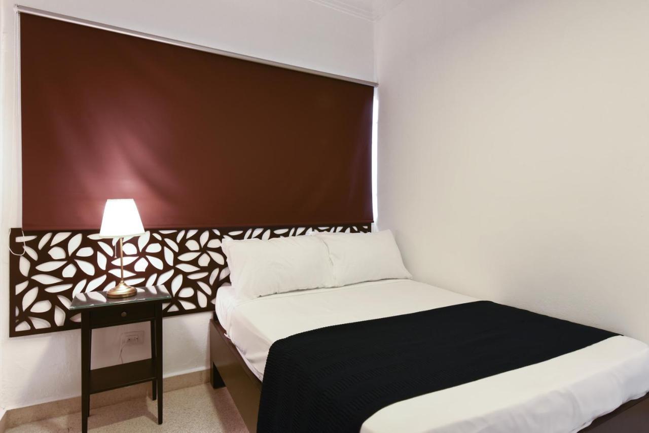 Ph 19 Guesthouse Hotel In Gazcue サントドミンゴ 部屋 写真