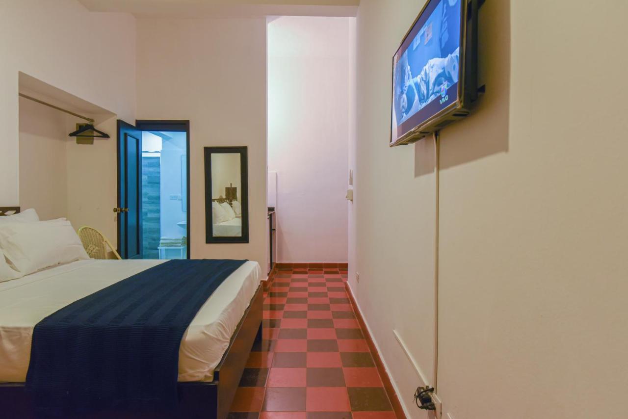 Ph 19 Guesthouse Hotel In Gazcue サントドミンゴ 部屋 写真