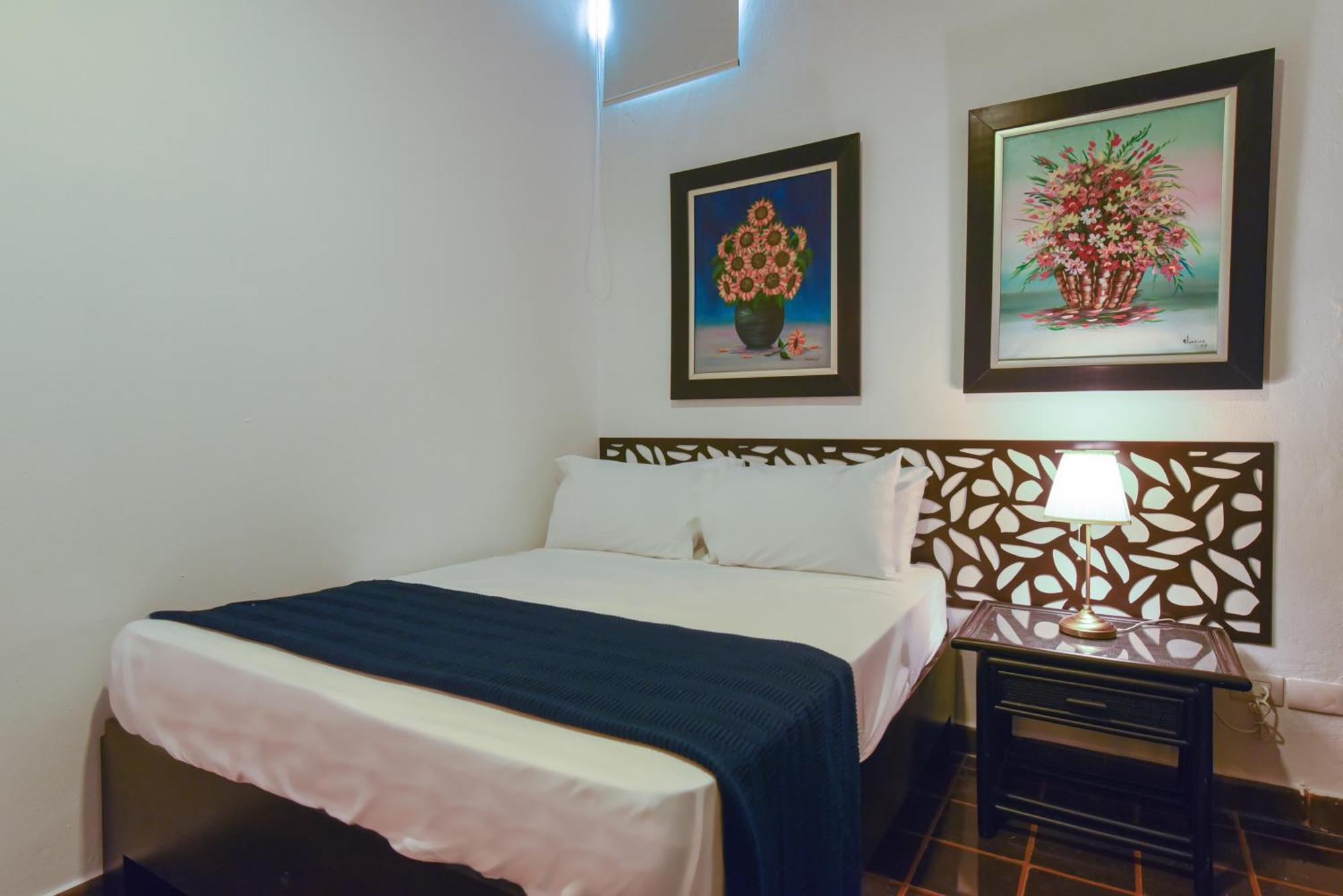 Ph 19 Guesthouse Hotel In Gazcue サントドミンゴ 部屋 写真